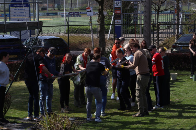 Expeditie Robinson voor bedrijven of scholen